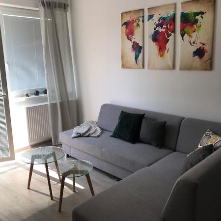 Samorin Modern Apartmens Private Parking - Air Conditioning Экстерьер фото