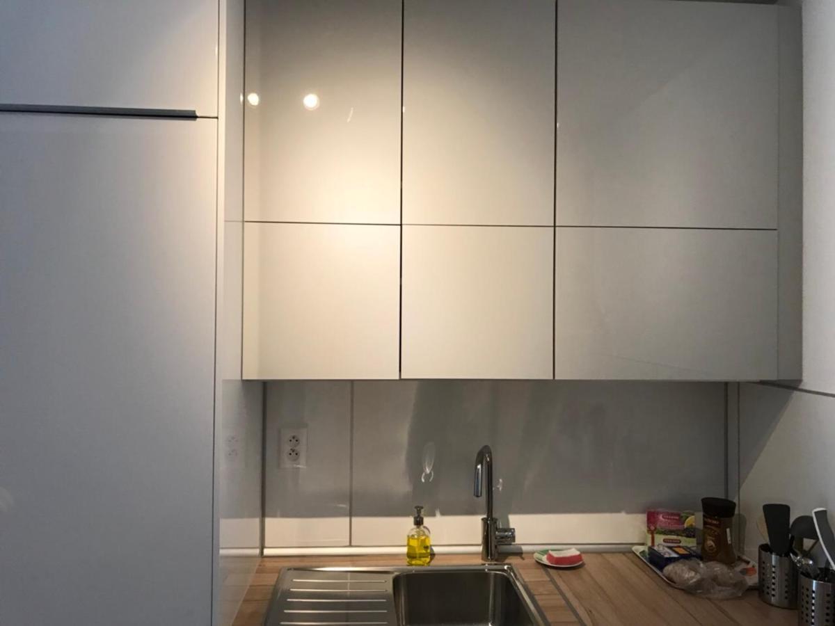 Samorin Modern Apartmens Private Parking - Air Conditioning Экстерьер фото